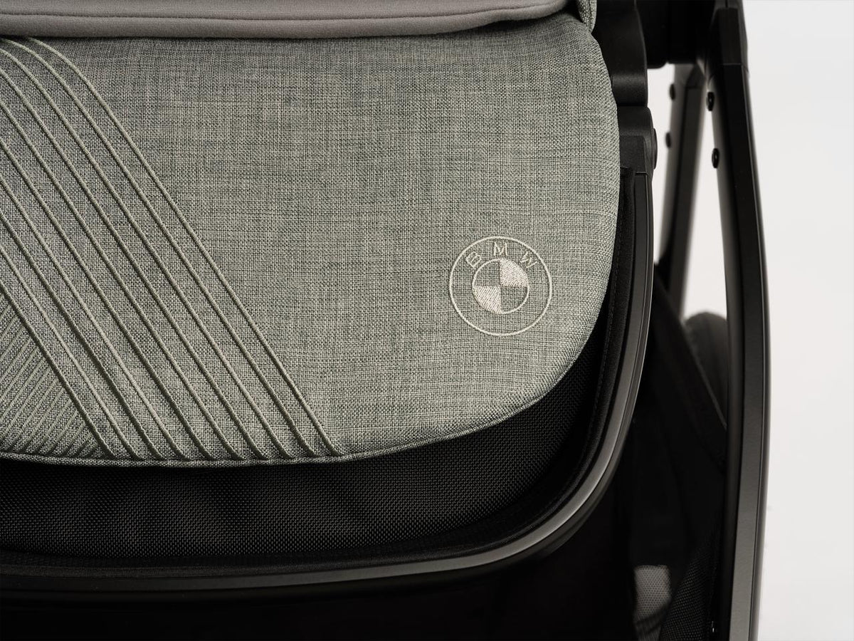 Carrinho Triv Next - Edição BMW