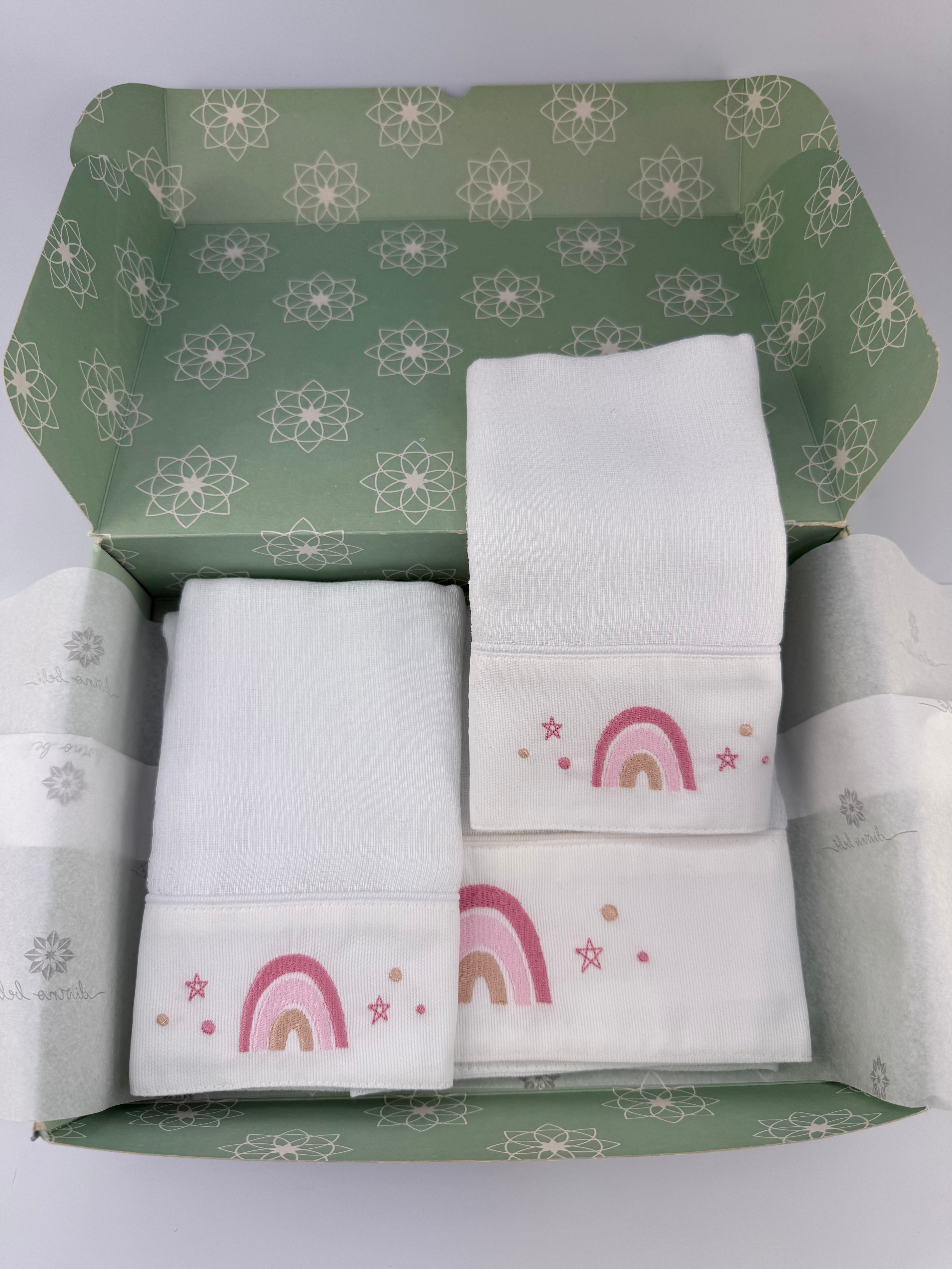 Kit Fralda Boca+Ombro - Arco Íris Rosa